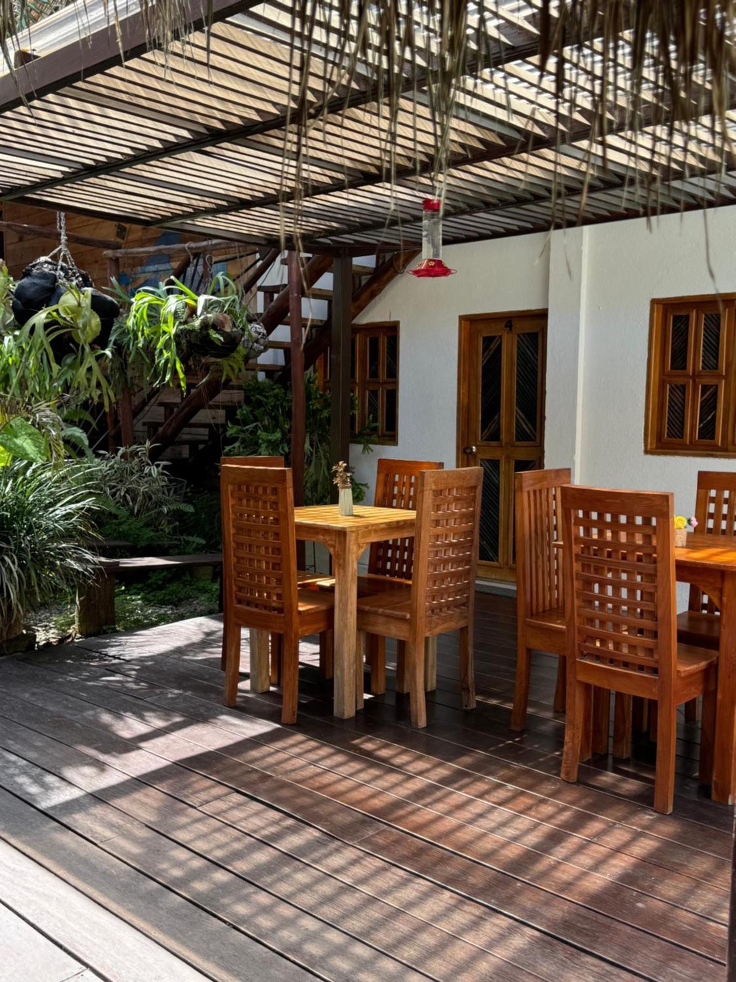 Hostal Nibuni Паломино Екстериор снимка