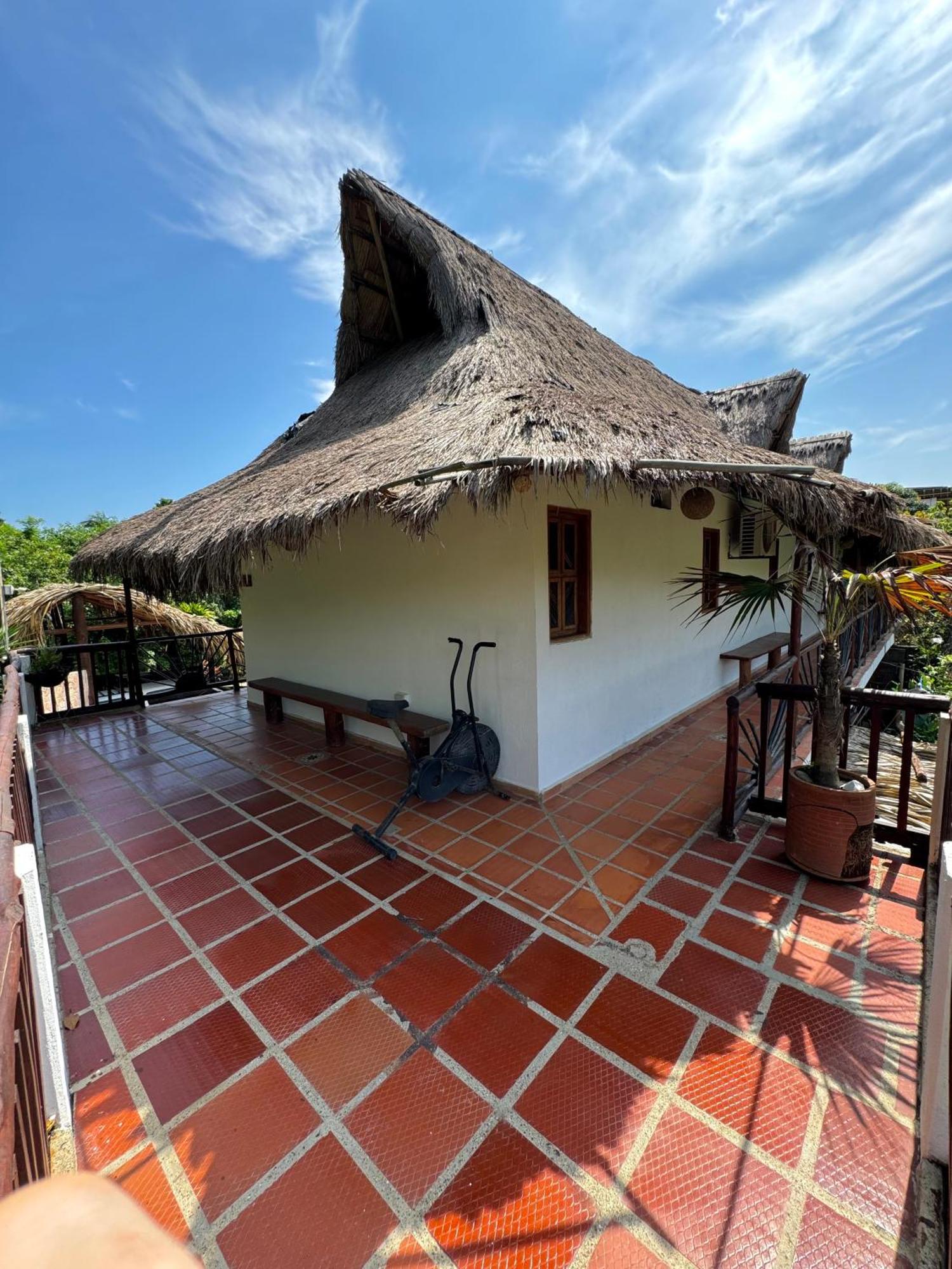 Hostal Nibuni Паломино Екстериор снимка