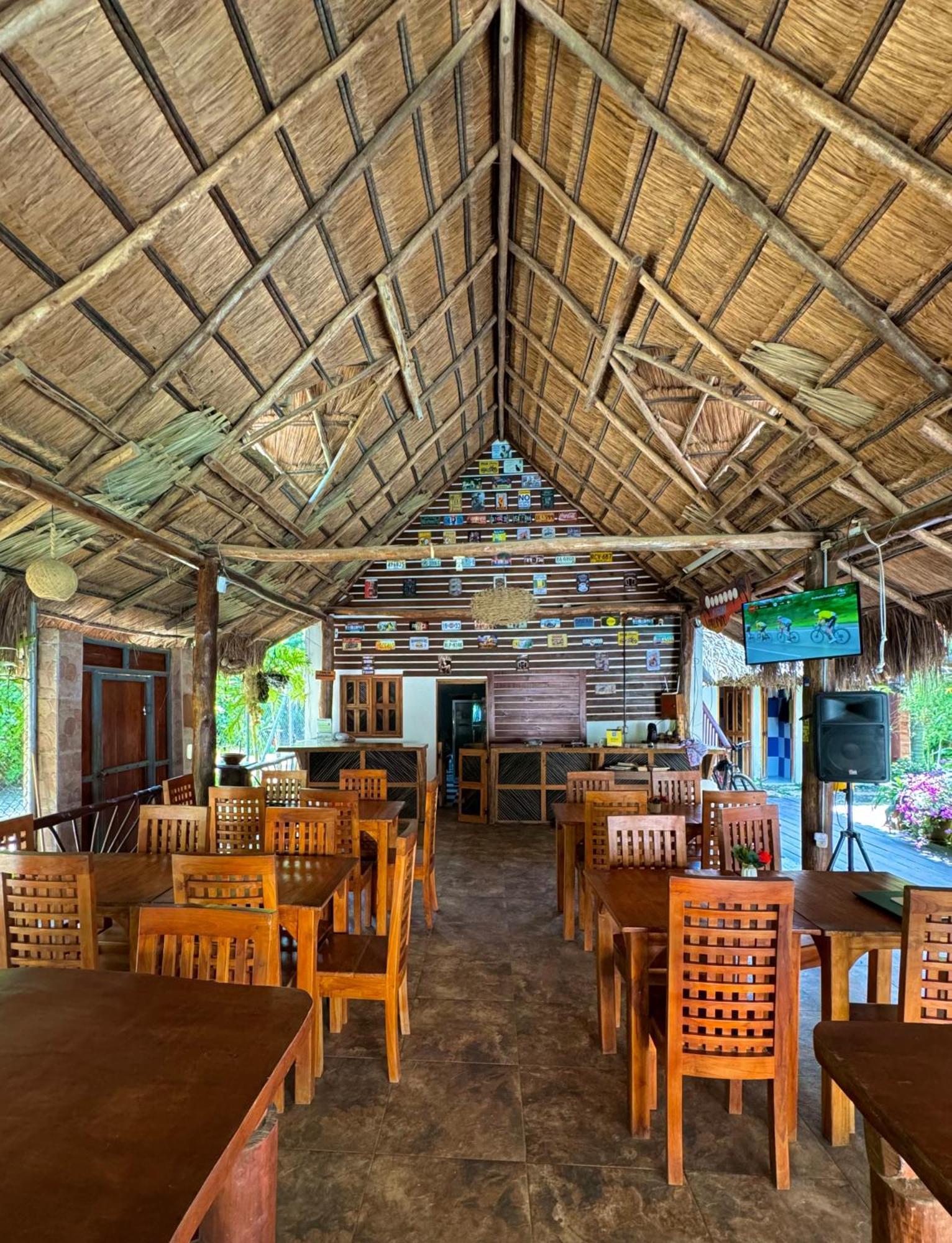 Hostal Nibuni Паломино Екстериор снимка